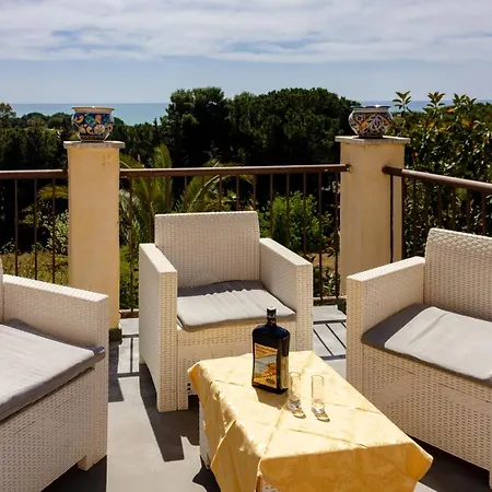 Pirandello - Margherita Bed & Breakfast